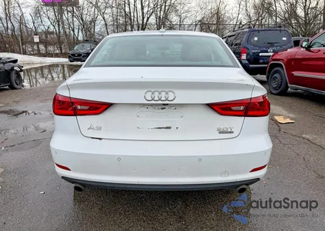 2015 Audi A3 Premium Plus z USA, uszkodzony, nr VIN WAUEFGFF2F1131424